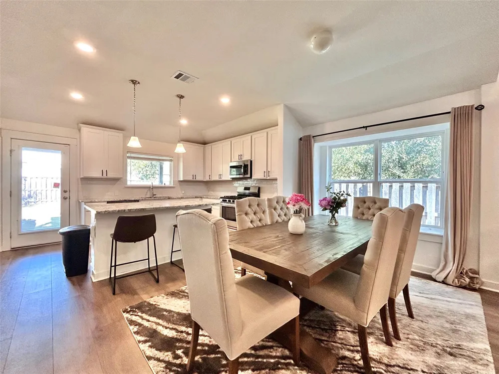 1357 Kneehigh Lane Georgetown, TX 78633