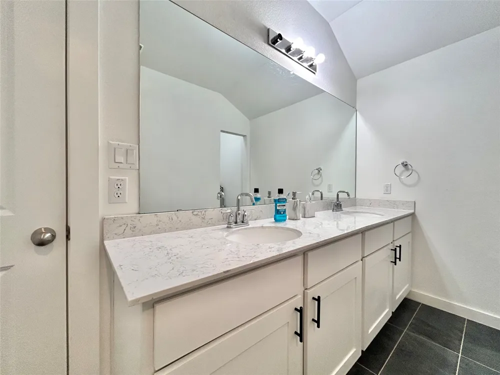 1357 Kneehigh Lane Georgetown, TX 78633