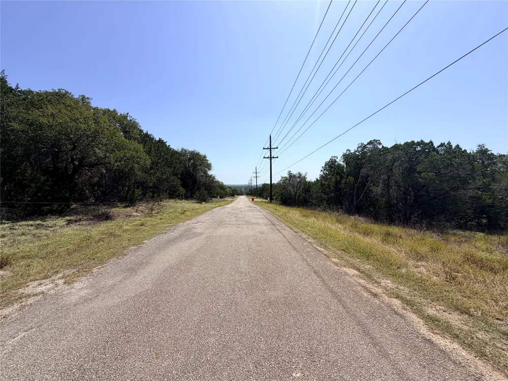250 Oak Knob Wimberley, TX 78676