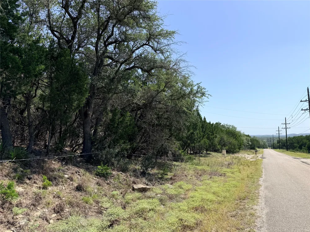 250 Oak Knob Wimberley, TX 78676