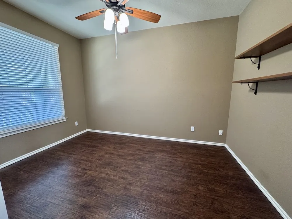 137 Firewheel Cove Kyle, TX 78640