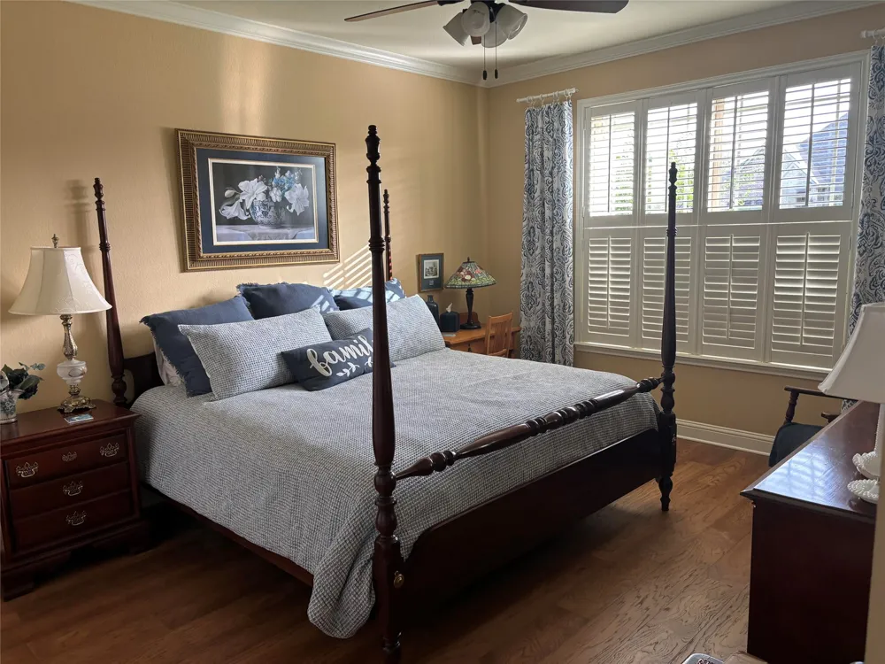 1910 Spanish Moss Drive College Station, TX 77845
