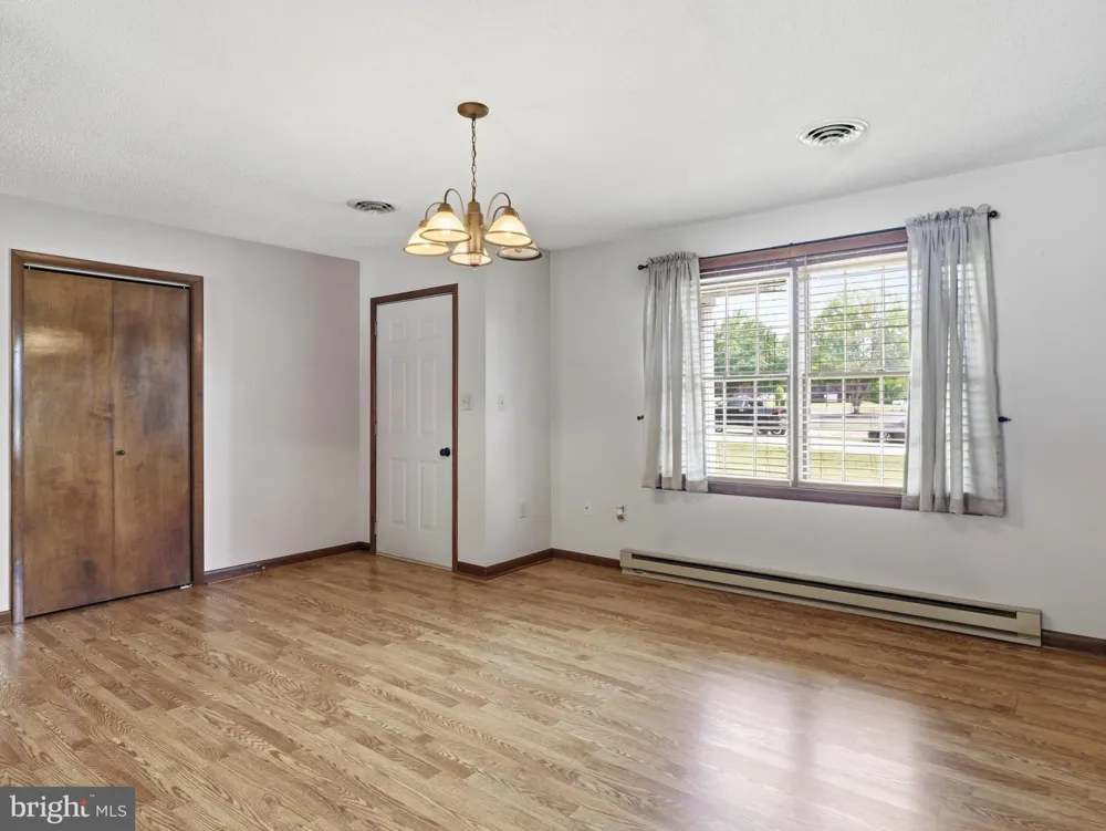 16105 WRIGHT ROAD Williamsport, MD 21795