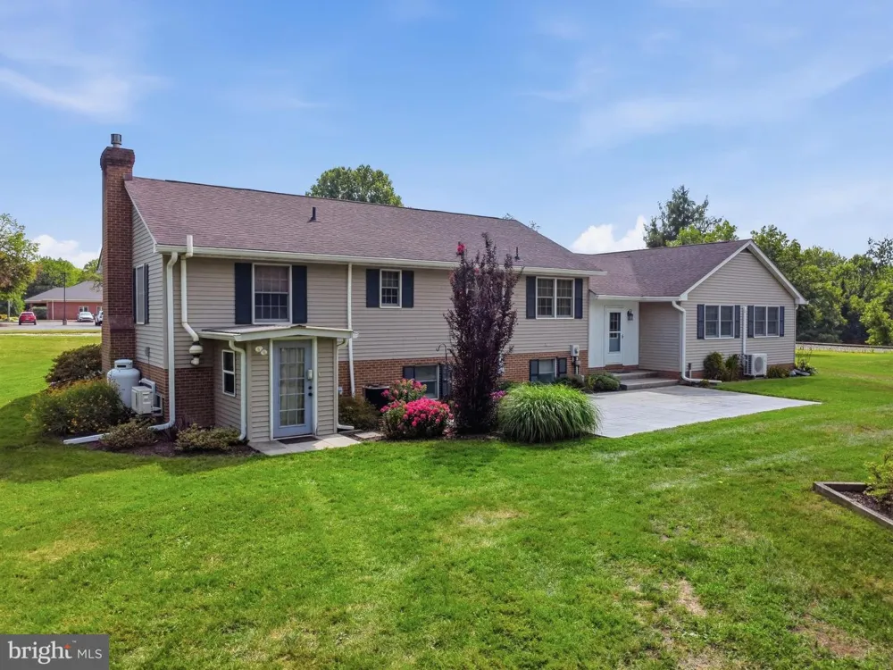 16105 WRIGHT ROAD Williamsport, MD 21795