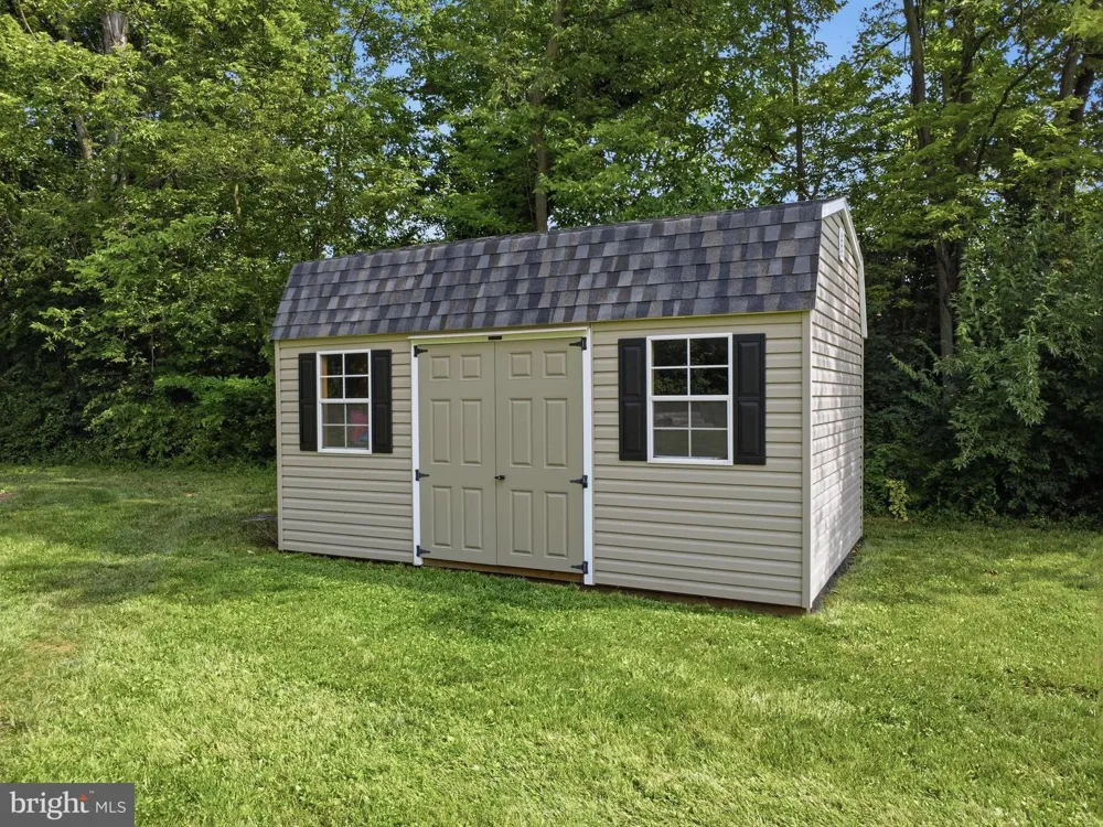 16105 WRIGHT ROAD Williamsport, MD 21795