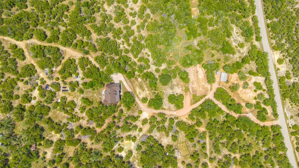 1906 Bee Creek Road Spicewood, TX 78669