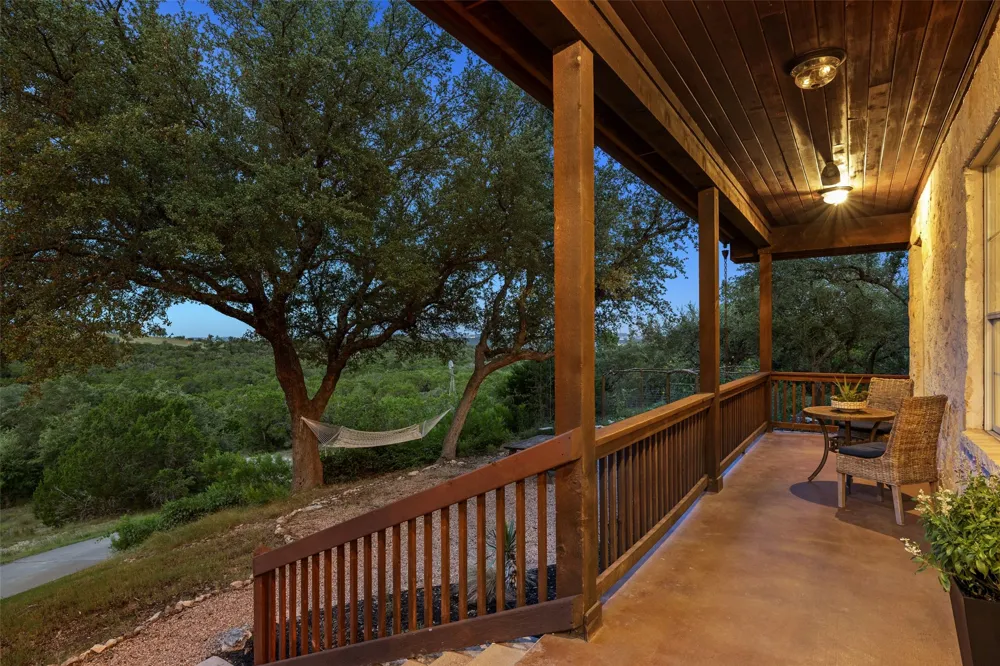 1906 Bee Creek Road Spicewood, TX 78669