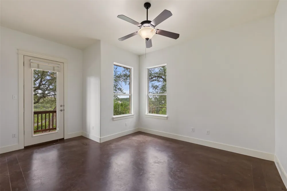 1906 Bee Creek Road Spicewood, TX 78669
