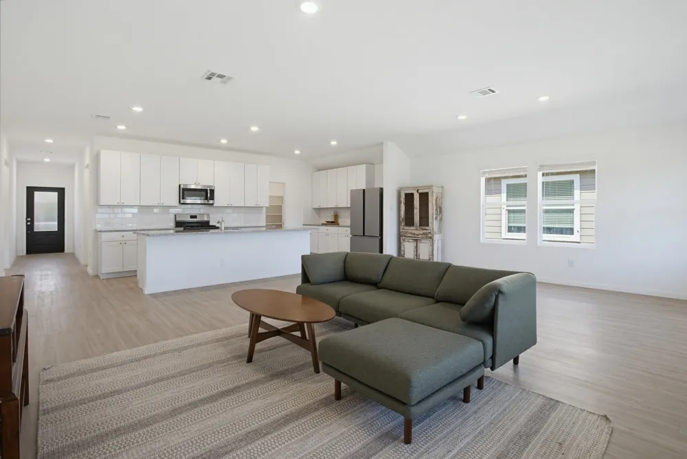 5904 Geronimo Way Seguin, TX 78155