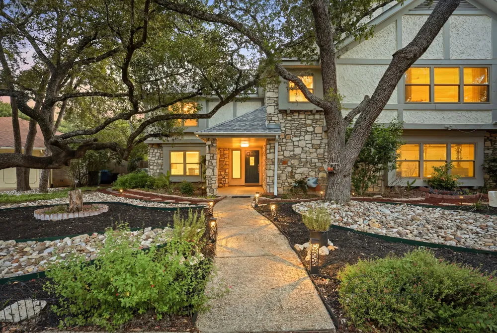 314 WOOD SHADOW STREET San Antonio, TX 78216