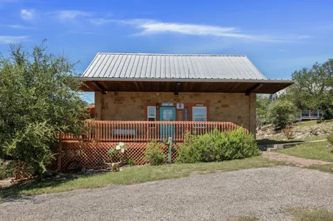 28525 Paradise Manor Drive