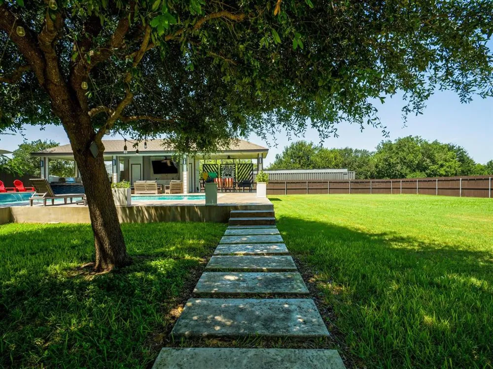146 Meadow Lane Marble Falls, TX 78654