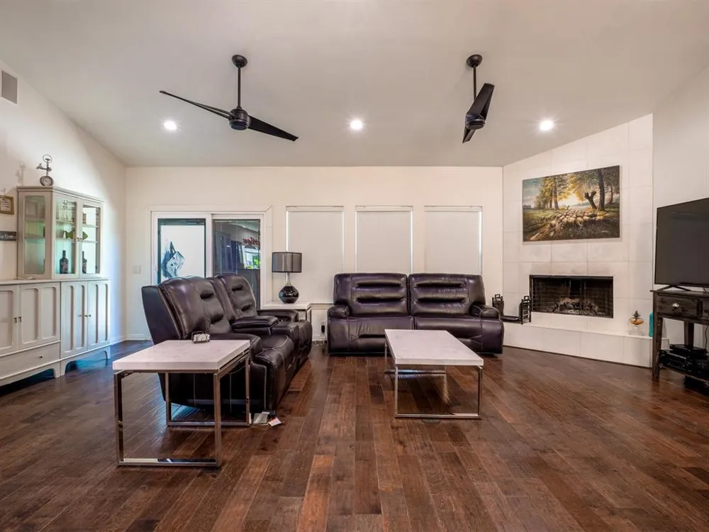 146 Meadow Lane Marble Falls, TX 78654