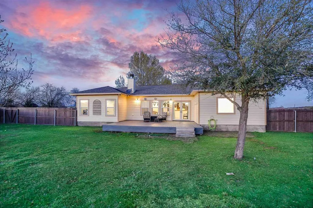 146 Meadow Lane Marble Falls, TX 78654