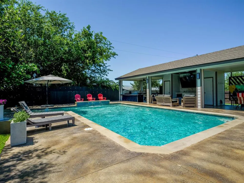 146 Meadow Lane Marble Falls, TX 78654