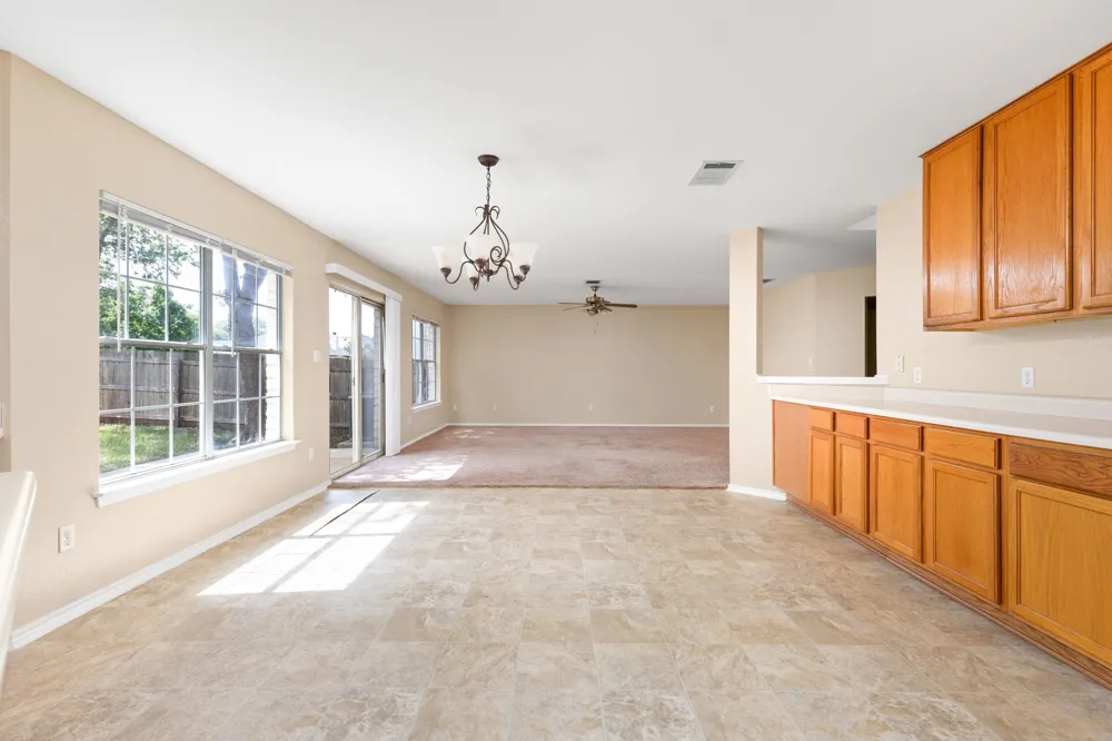 11304 Pickard Lane Austin, TX 78748