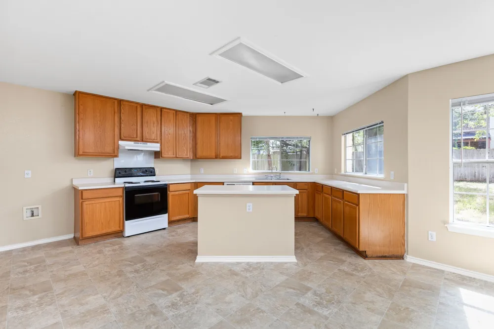 11304 Pickard Lane Austin, TX 78748