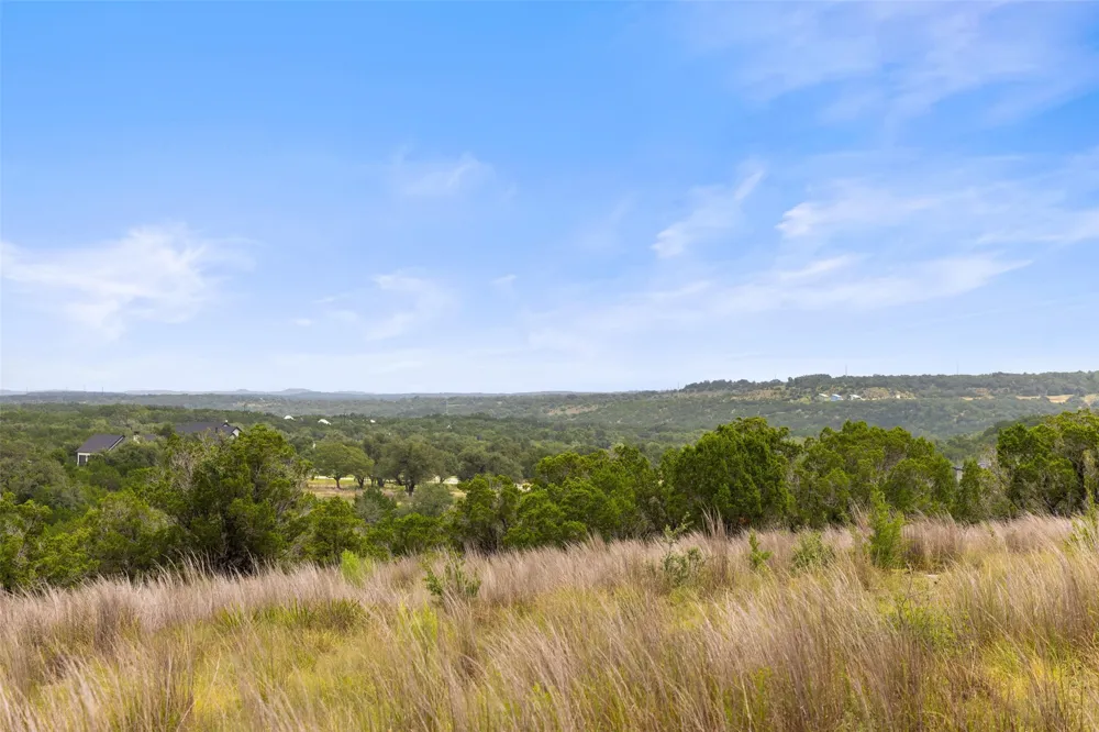 195 Lilly Belle Way Johnson City, TX 78636