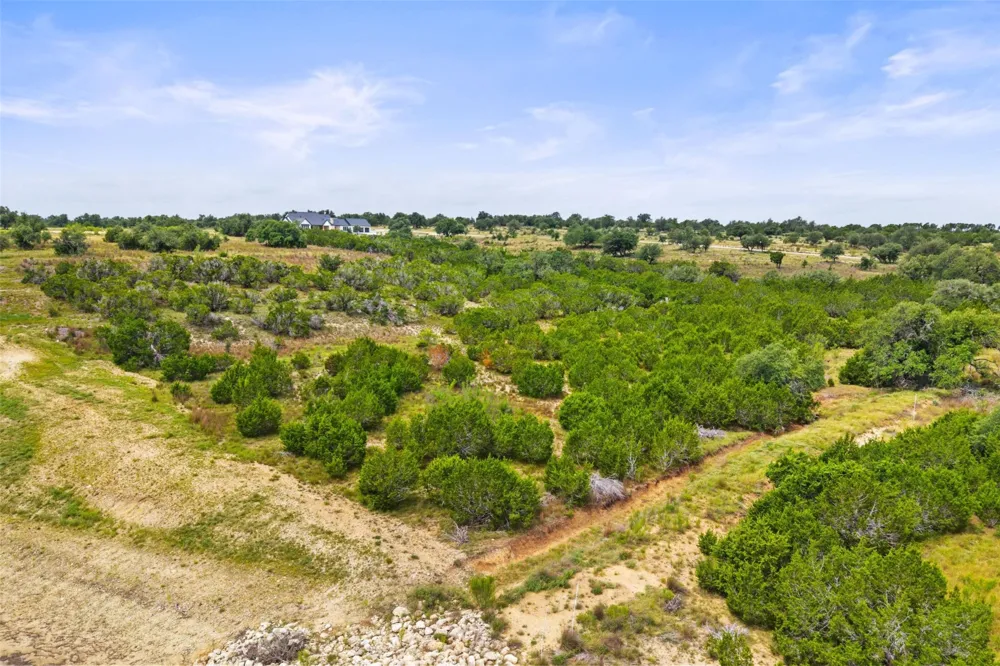 195 Lilly Belle Way Johnson City, TX 78636