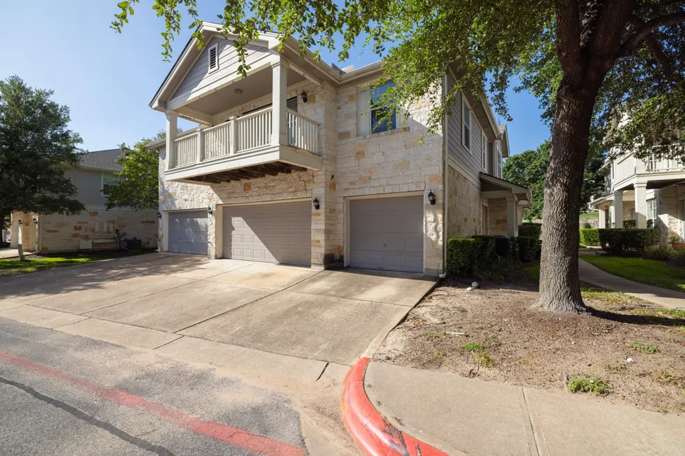1900 Scofield Ridge Parkway #3103 Austin, TX 78727