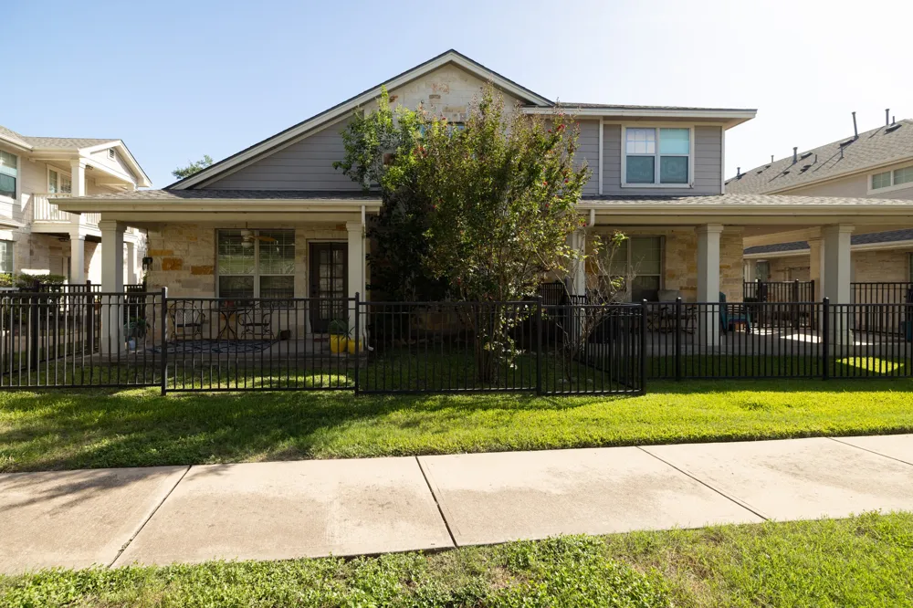 1900 Scofield Ridge Parkway #3103 Austin, TX 78727