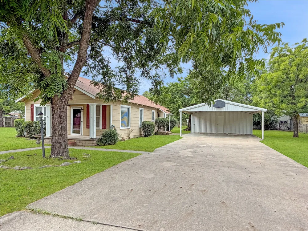 112 Garvin Street Eastland, TX 76448