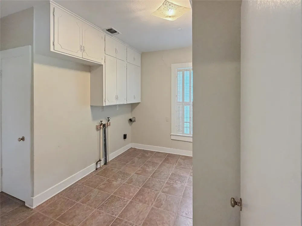 112 Garvin Street Eastland, TX 76448