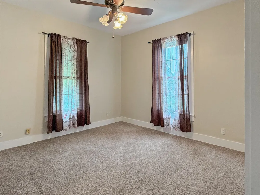 112 Garvin Street Eastland, TX 76448