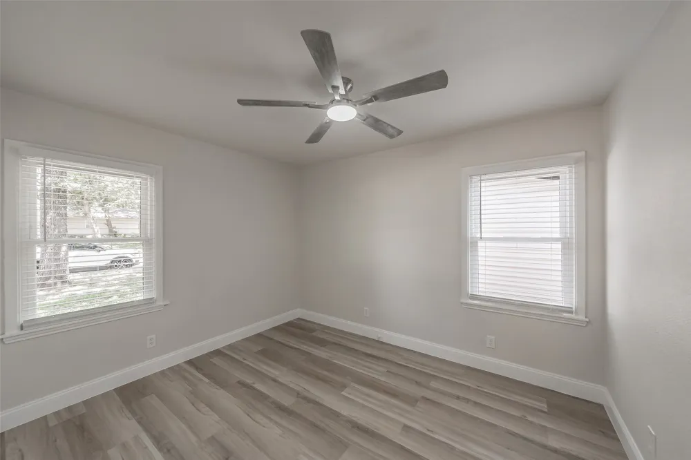 749 W Redbud Drive Hurst, TX 76053