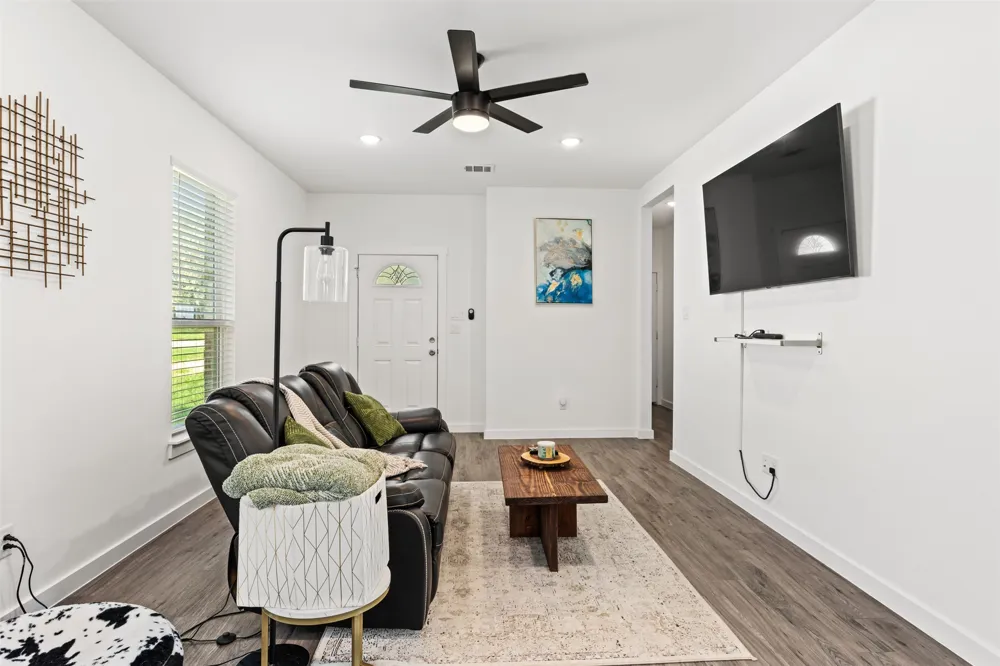 322 E Walnut Street Hillsboro, TX 76645