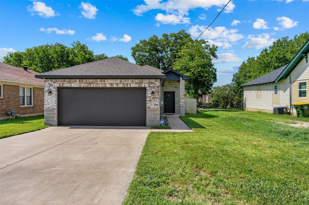 322 E Walnut Street Hillsboro, TX 76645