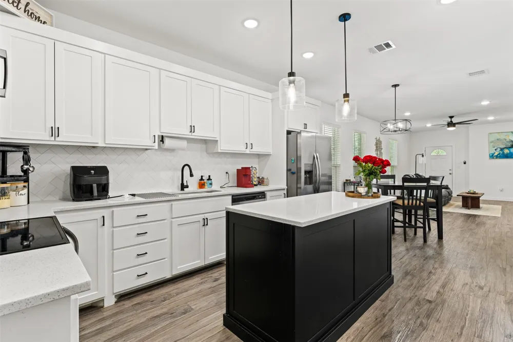 322 E Walnut Street Hillsboro, TX 76645