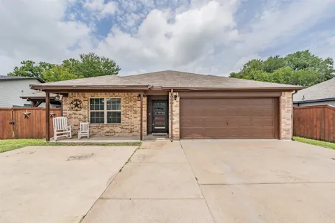 8015 Leigh Ann Drive