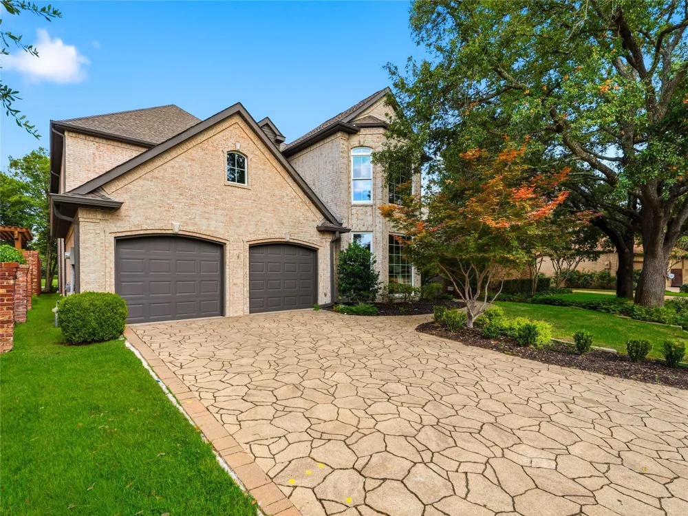 5120 Briar Tree Drive Dallas, TX 75248