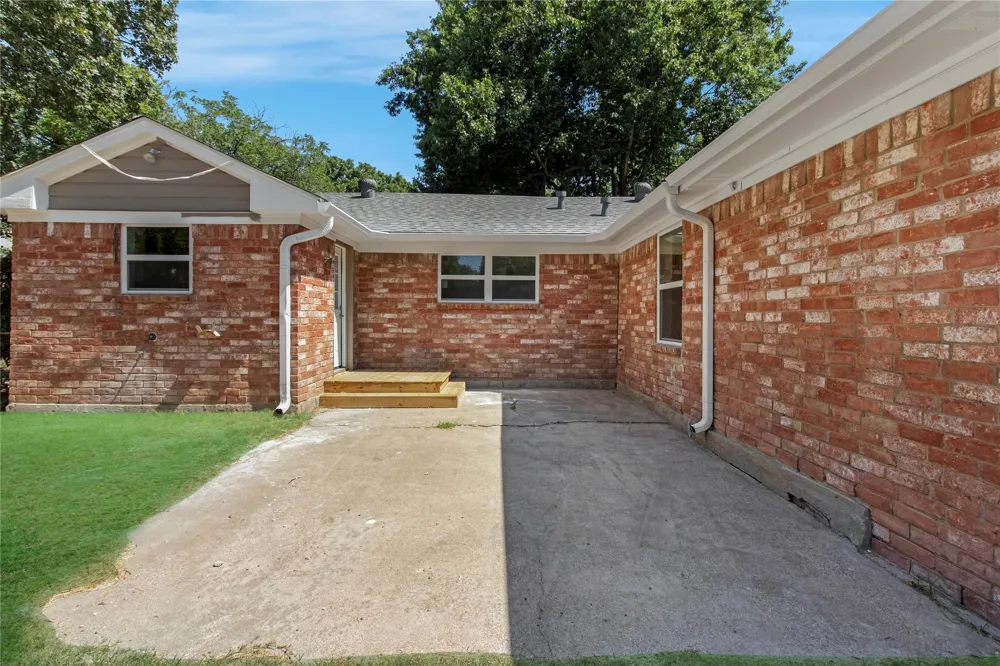 7358 Winnell Way North Richland Hills, TX 76180