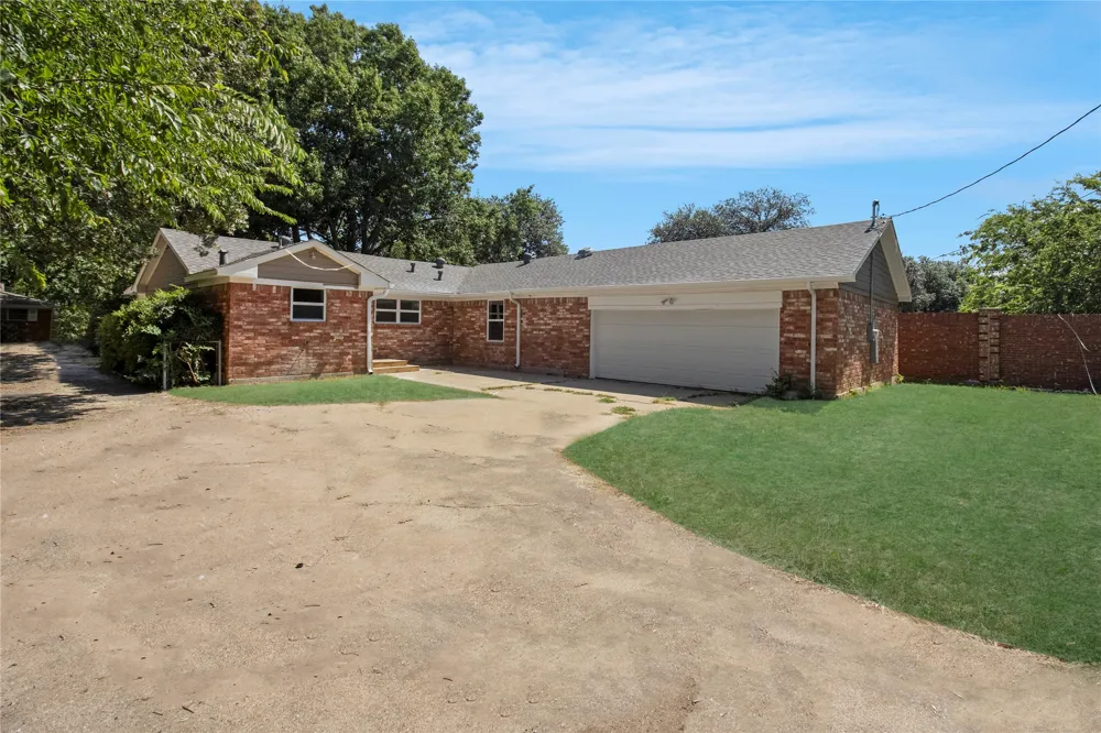 7358 Winnell Way North Richland Hills, TX 76180