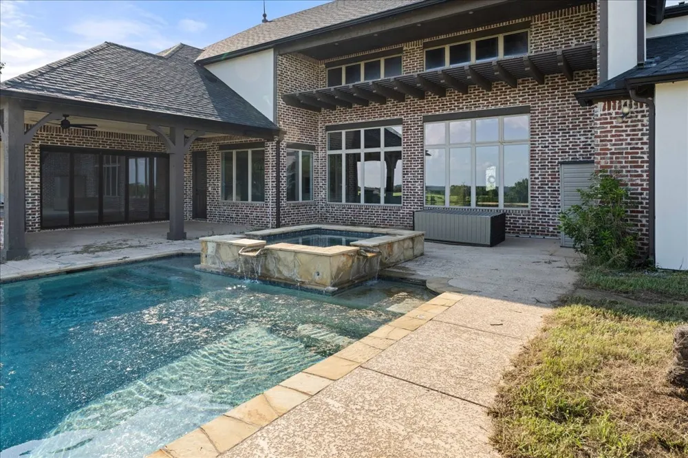 1442 County Road 313 E Tyler, TX 75706
