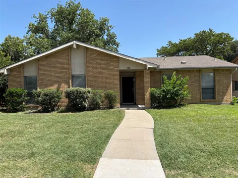 522 Woodhurst Drive
