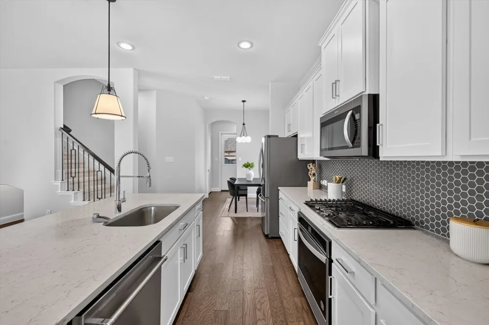 12780 Friar Street Farmers Branch, TX 75234