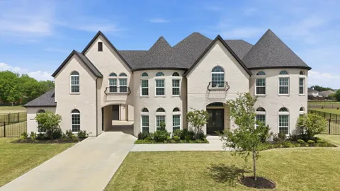 5013 Whisper Drive