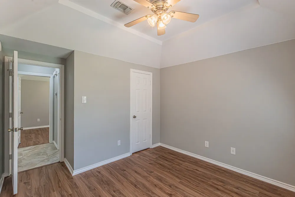 9265 Meandering Drive North Richland Hills, TX 76182