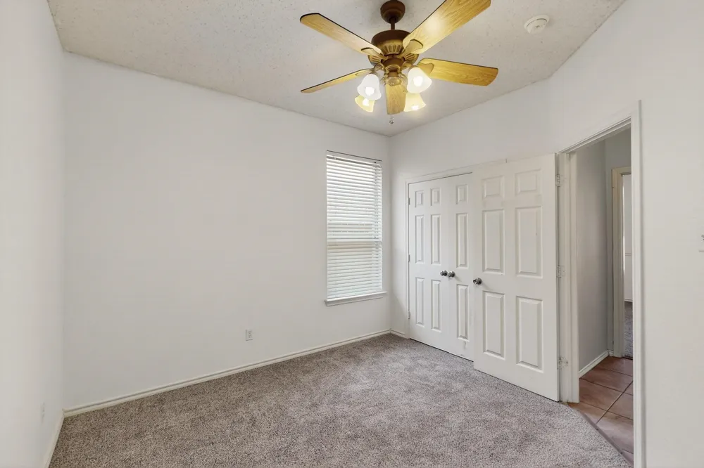 165 Hirth Drive Crowley, TX 76036