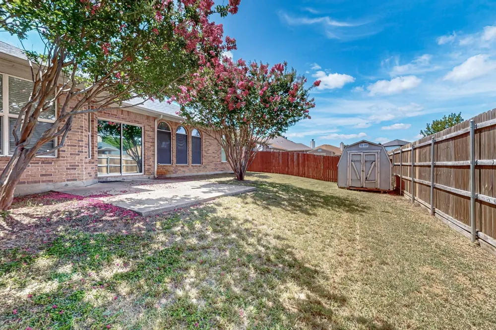165 Hirth Drive Crowley, TX 76036