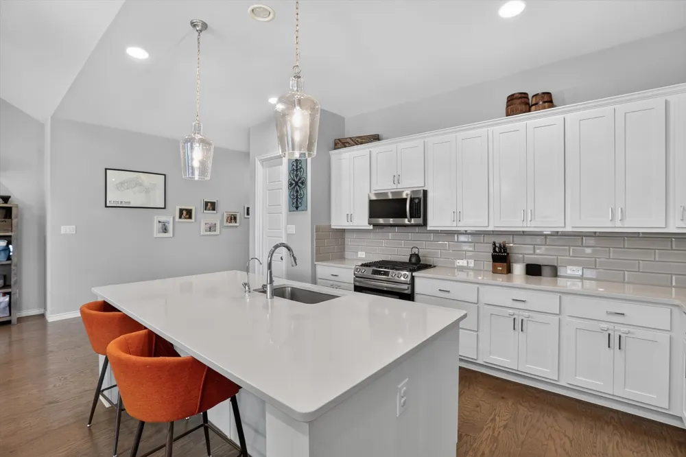 5801 Aton Avenue Westworth Village, TX 76114
