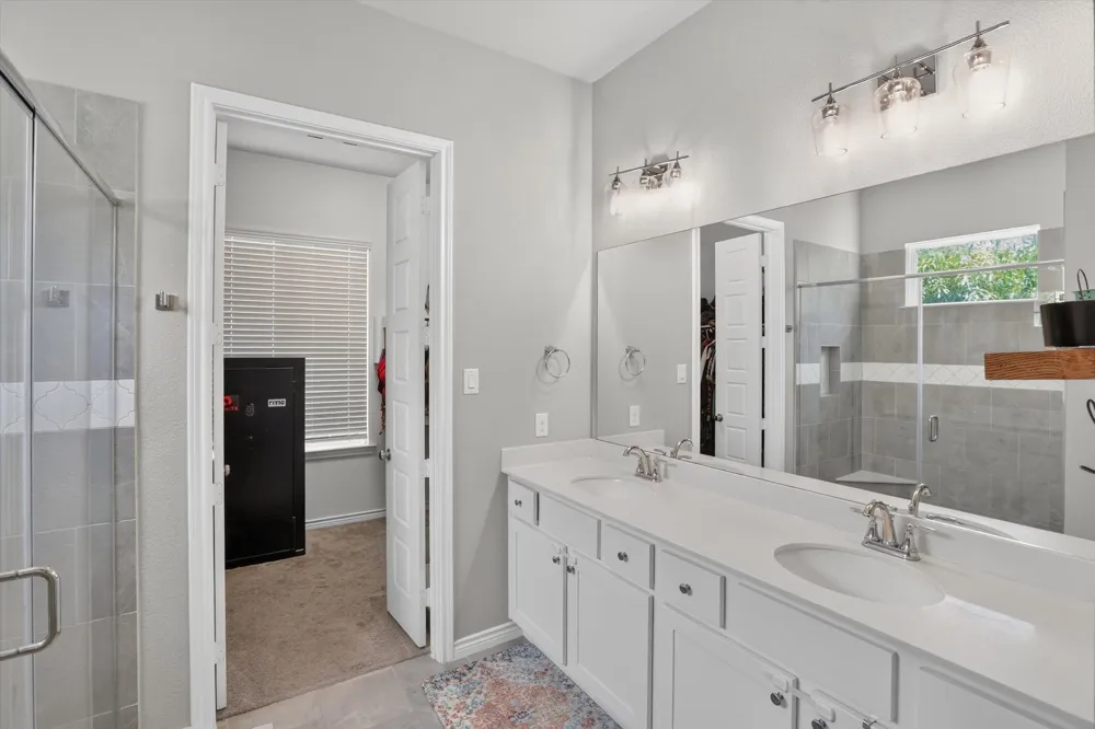 5801 Aton Avenue Westworth Village, TX 76114