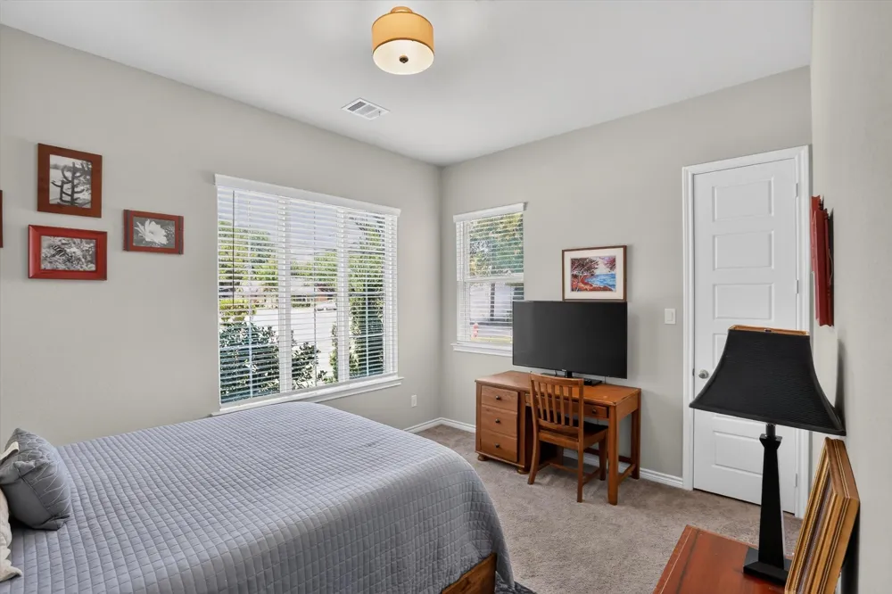 5801 Aton Avenue Westworth Village, TX 76114