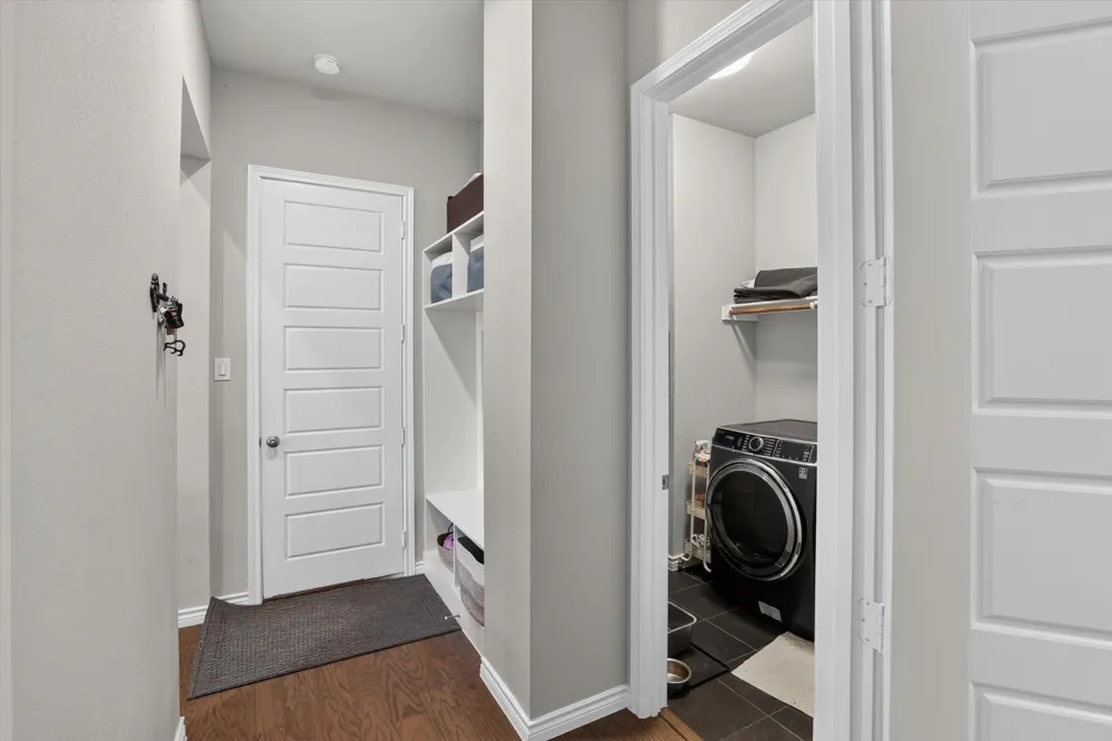 5801 Aton Avenue Westworth Village, TX 76114