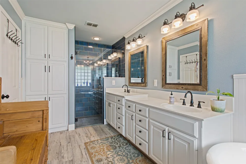 1340 Bridle Path Lindale, TX 75771
