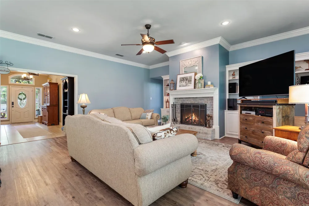 1340 Bridle Path Lindale, TX 75771