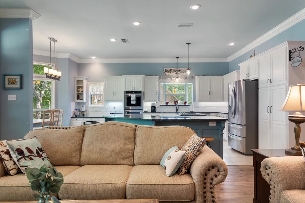 1340 Bridle Path Lindale, TX 75771